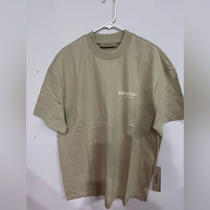 Fear of god essentials t shirt